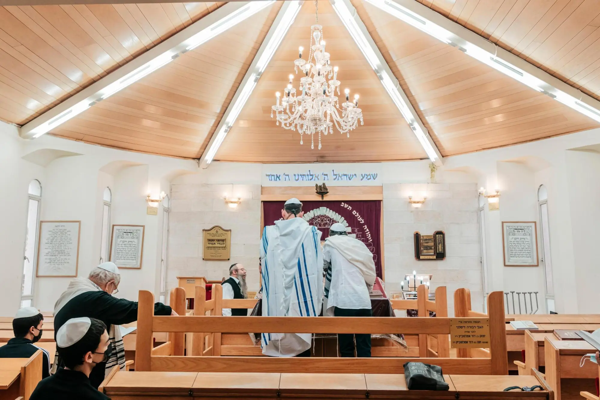 בר מצווה — רגעי טקס, משפחה ואורחים בבר מצווה