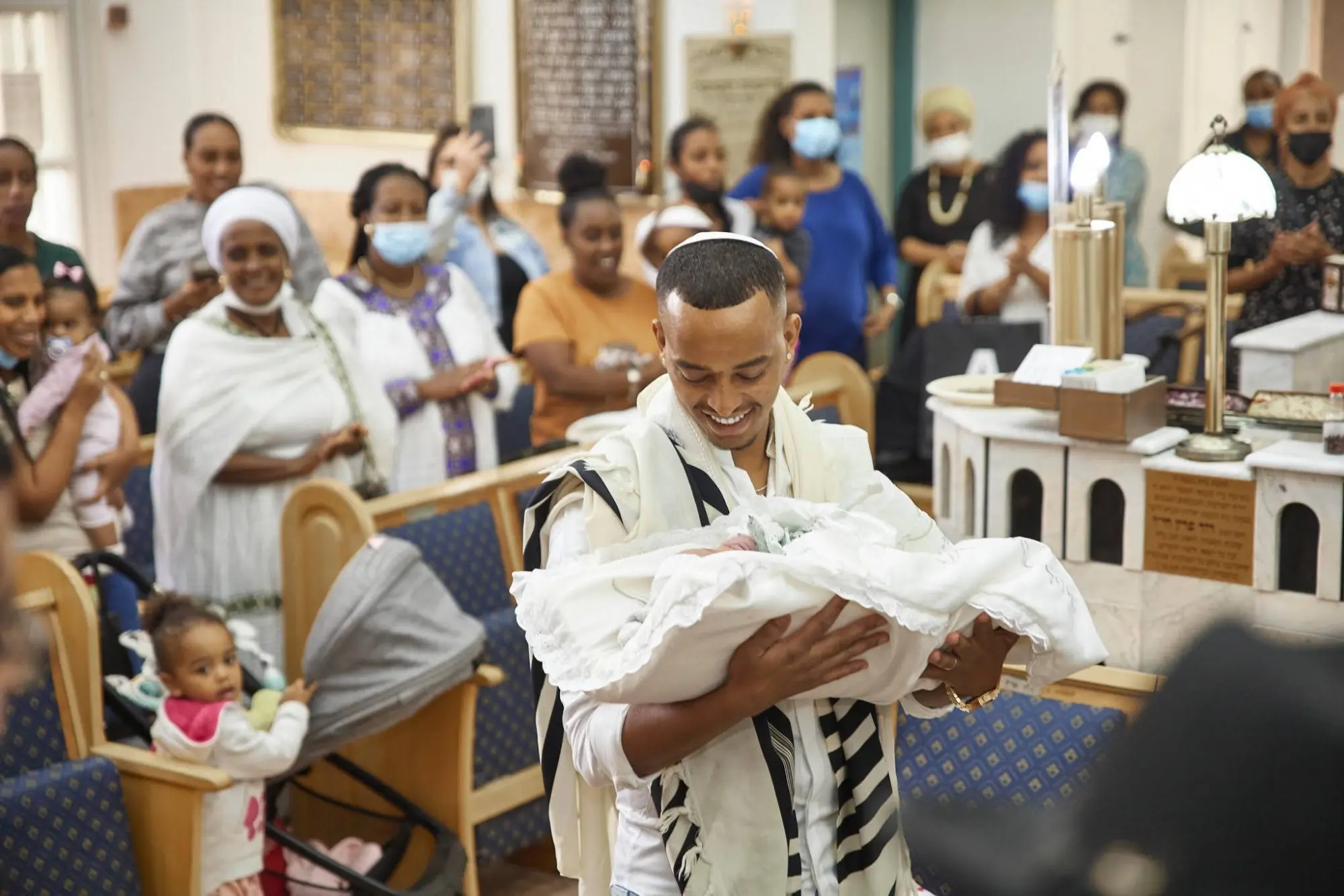 ברית — רגע משפחתי או טקס בצילום ברית מילה